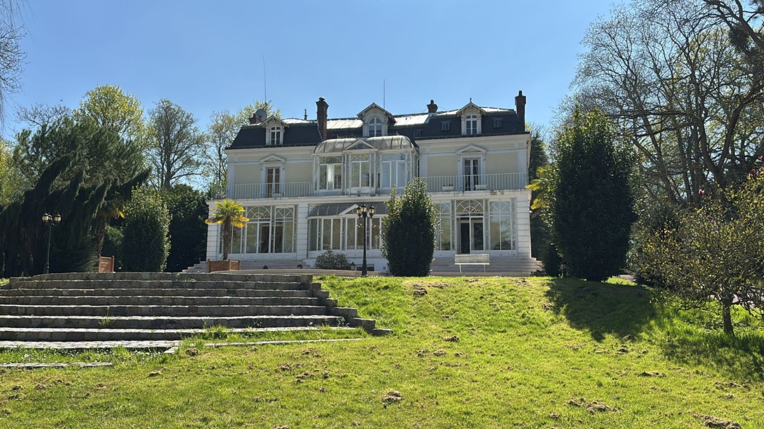  Castillos de 10 dormitorios en Seine-et-Marne, France No. 346375