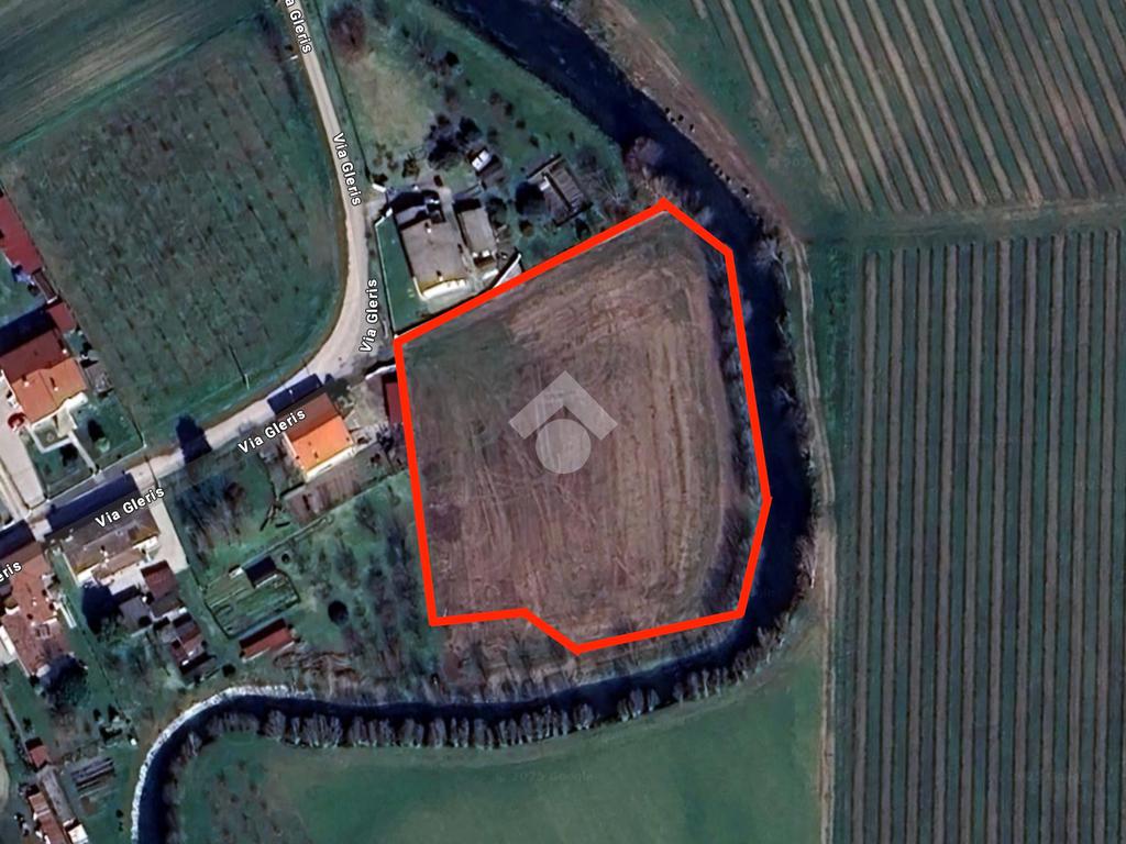 Grundstück in Pordenone, Italy 5750m², Nr. 359938