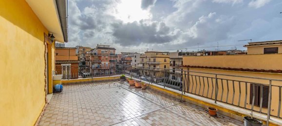 Penthouse T1 em Rome, Italy N.º 289874 7