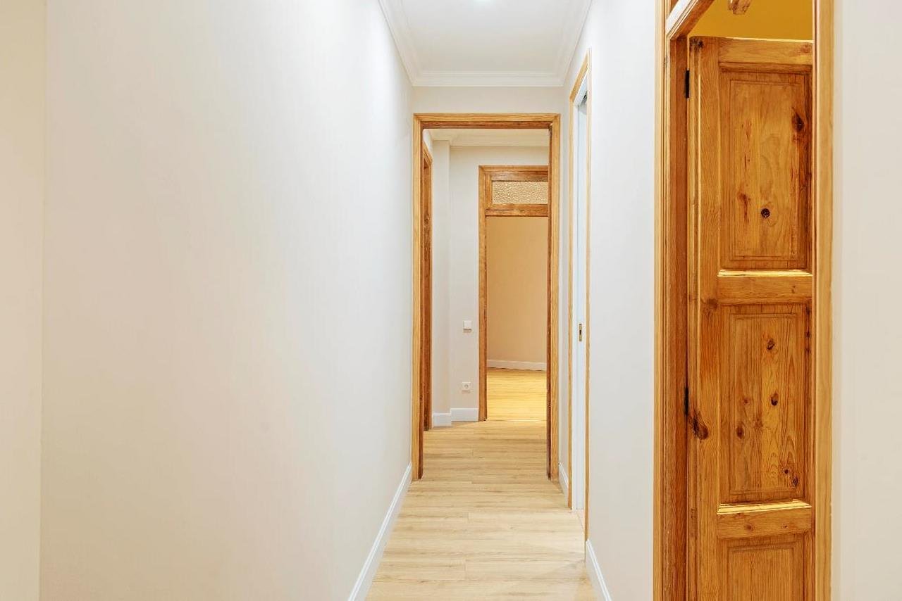 3 Schlafzimmer Wohnung in Ciutat Vella, Spain, Nr. 85832