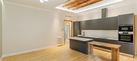 3 Schlafzimmer Wohnung in Ciutat Vella, Spain, Nr. 85832 8