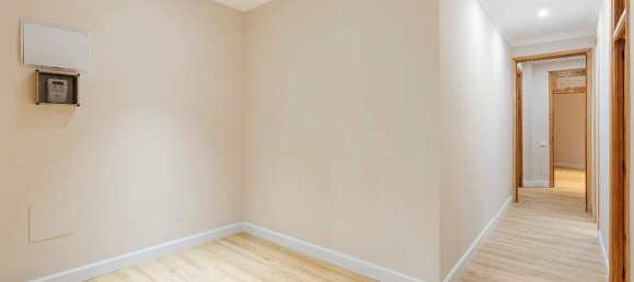 3 Schlafzimmer Wohnung in Ciutat Vella, Spain, Nr. 85832 33