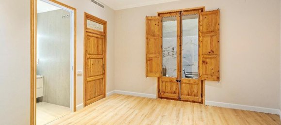 3 Schlafzimmer Wohnung in Ciutat Vella, Spain, Nr. 85832 16