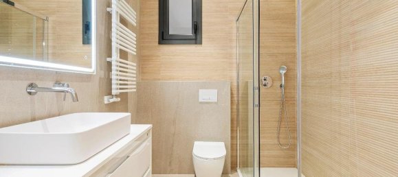 3 Schlafzimmer Wohnung in Ciutat Vella, Spain, Nr. 85832 21