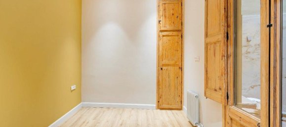 3 Schlafzimmer Wohnung in Ciutat Vella, Spain, Nr. 85832 13