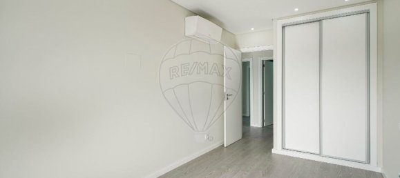 Lagerhaus in Odivelas, Portugal 211m², Nr. 64221 34