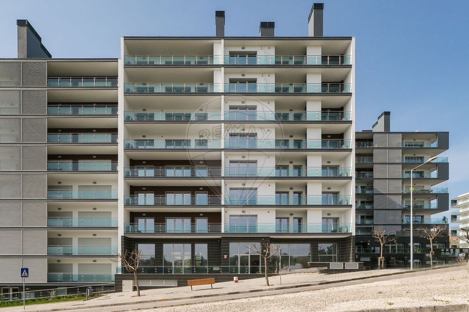 Lagerhaus in Odivelas, Portugal 211m², Nr. 64221