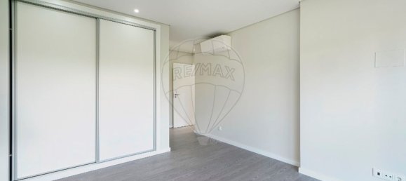 Lagerhaus in Odivelas, Portugal 211m², Nr. 64221 28