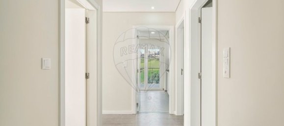 Lagerhaus in Odivelas, Portugal 211m², Nr. 64221 41