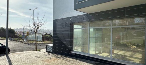 Lagerhaus in Odivelas, Portugal 211m², Nr. 64221 2