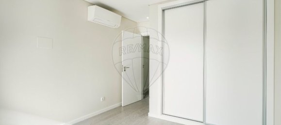 Lagerhaus in Odivelas, Portugal 211m², Nr. 64221 36