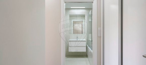 Lagerhaus in Odivelas, Portugal 211m², Nr. 64221 38