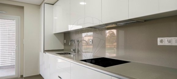 Lagerhaus in Odivelas, Portugal 211m², Nr. 64221 15