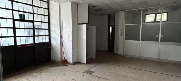 Almacén en Varese, Italy 678 m² No. 208545 13