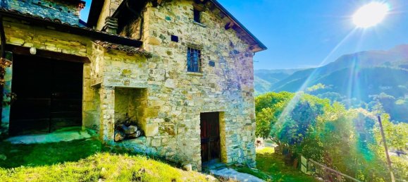 5 bedrooms House in Corte Brugnatella, Italy No. 340440 9