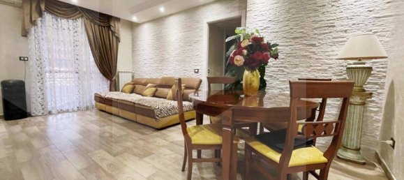 3 bedrooms Apartment in Rome, Italy No. 19919 4