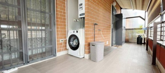 3 bedrooms Apartment in Rome, Italy No. 19919 11