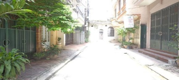 3 bedrooms House in Ba Dinh, Vietnam No. 6886 4