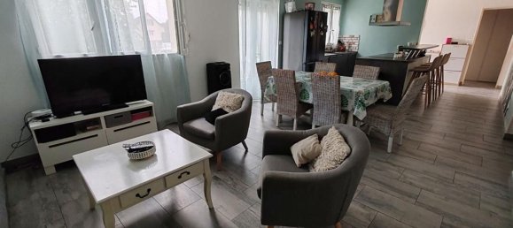 4 chambres Maison à Saint-Lubin-des-Joncherets, France No. 251543 2