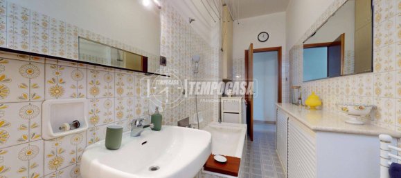 Квартира с 2 спальнями в Болонья, Италия № 106405 26