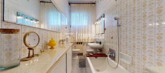 Квартира с 2 спальнями в Болонья, Италия № 106405 25