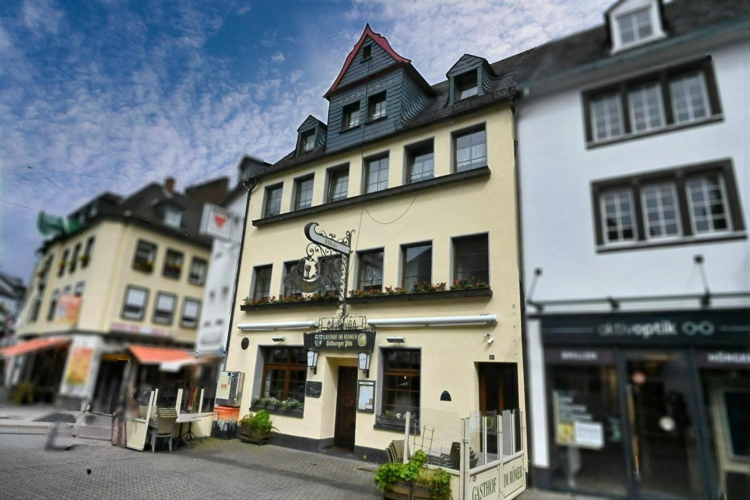 Cafe / Restaurant in Mayen-Koblenz, Germany 113m², Nr. 153414