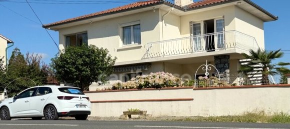4 bedrooms Townhouse in Rieumes, France No. 296778 2