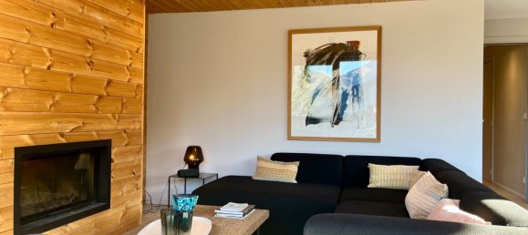 3 bedrooms Apartment in Les Belleville, France No. 1037 5