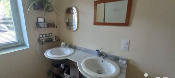 2 bedrooms House in Saint-Pierre-des-Nids, France No. 303569 8