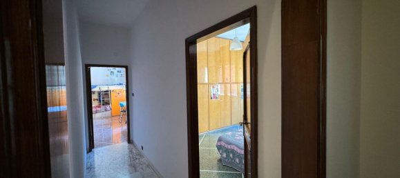 5غرفة شقة في Bologna, Italy رقم 18433 9