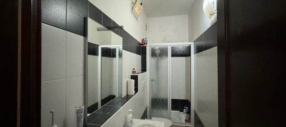 5غرفة شقة في Bologna, Italy رقم 18433 19