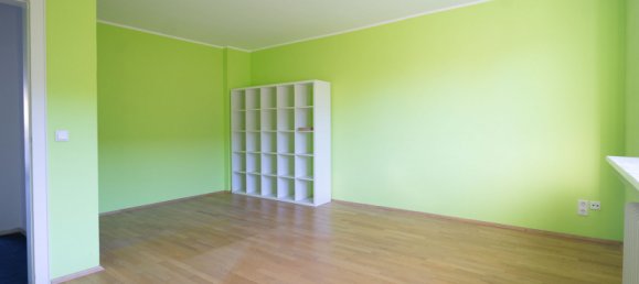 4 rooms Apartment in Krefeld, Germany No. 8488 4