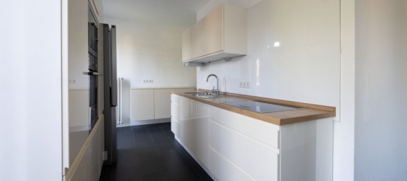 4 rooms Apartment in Krefeld, Germany No. 8488 10