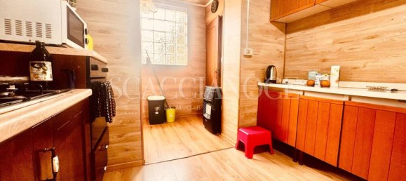 3 bedrooms House in Valdilana, Italy No. 355613 7