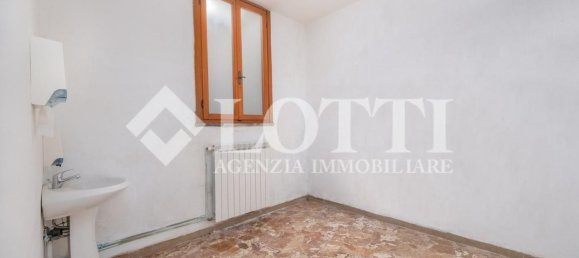 5غرفة شقة في Buti, Italy رقم 113073 4