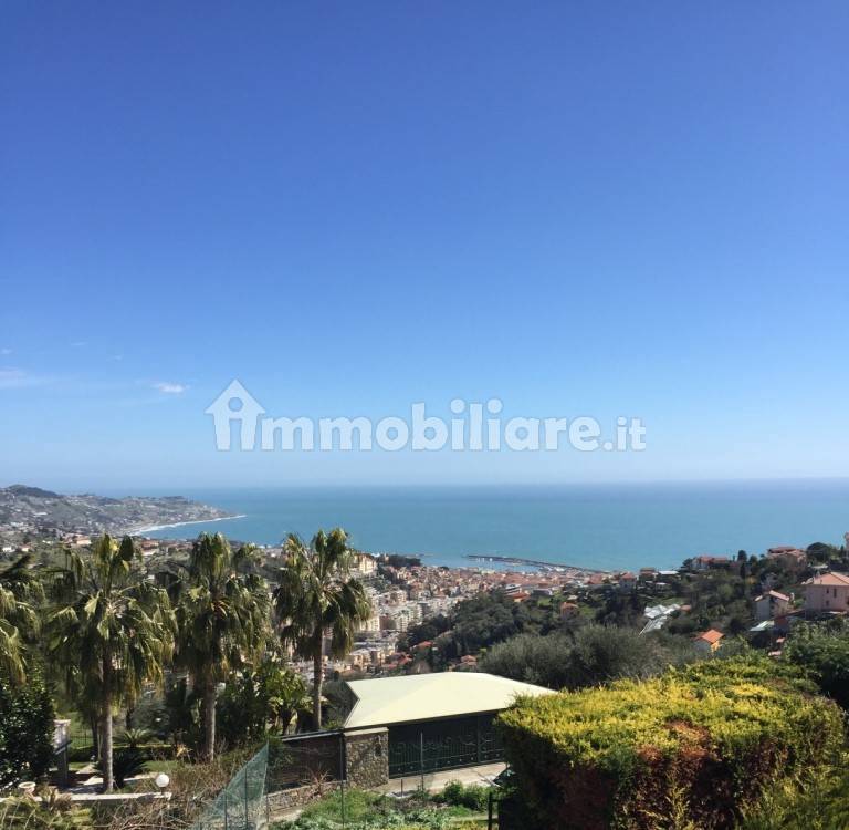 5 Schlafzimmer Villa in Sanremo, Italy, Nr. 313314