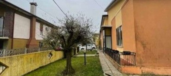 3غرفة منزل في Carbonera, Italy رقم 58201 2