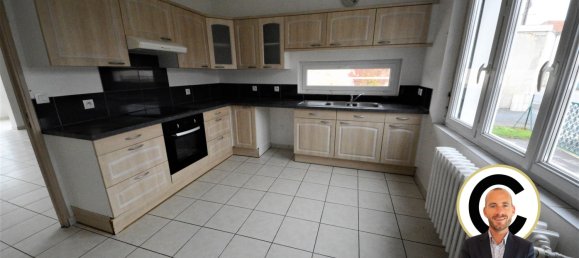 Casa de 6 dormitorios en Pontfaverger-Moronvilliers, France No. 103501 2