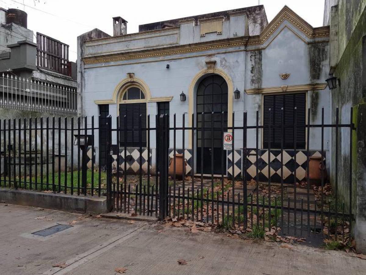 3 bedrooms House in Buenos Aires, Argentina No. 88885