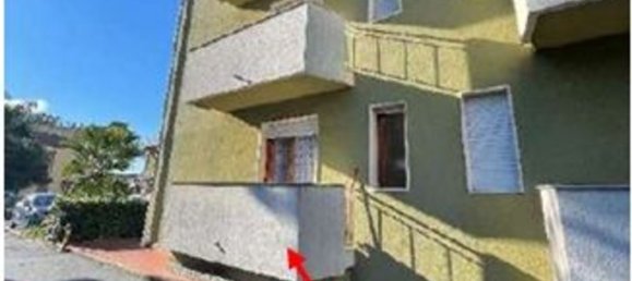 Apartamento de 3 divisões em San Bartolomeo al Mare, Italy N.º 238397 2