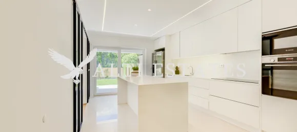 Casa de 4 dormitorios en Cascais, Portugal No. 115702 13