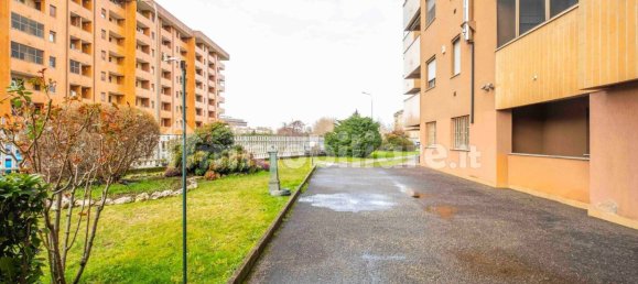 2 غرف نوم شقة في Novara, Italy رقم 365130 3