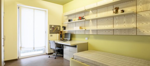 Вилла с 8 спальнями в Монтичелло Брианца, Италия № 265893 23