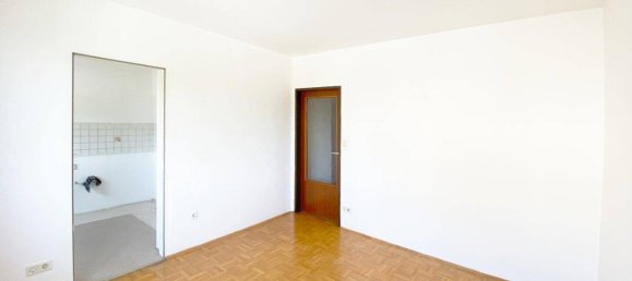 4 rooms Apartment in Wels, Austria No. 230040 3