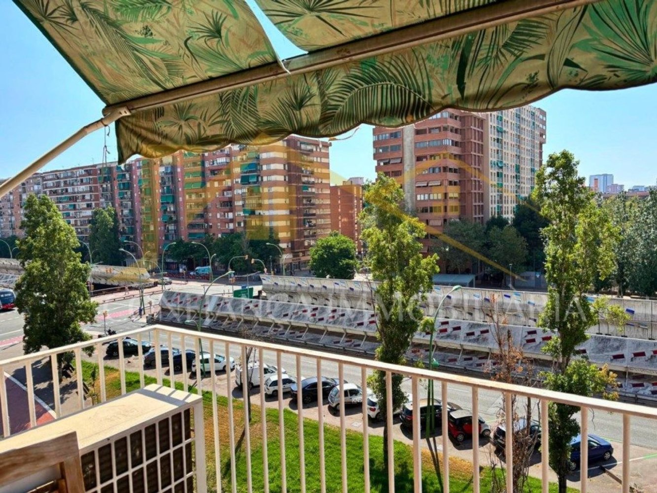 4 غرف نوم شقة في Sant Marti, Spain رقم 199347