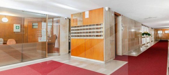 2 bedrooms Apartment in Milan, Italy No. 242030 20