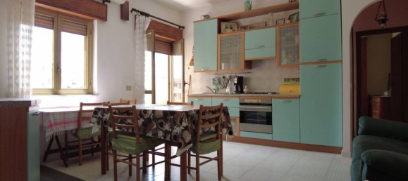 Apartamento de 1 dormitorio en Marina di Gioiosa Ionica, Italy No. 300399 2