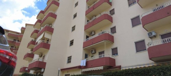 Apartamento de 1 dormitorio en Marina di Gioiosa Ionica, Italy No. 300399 16