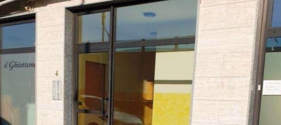 2غرفة شقة في Rodano, Italy رقم 76417 14