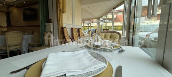 Коммерческая недвижимость 190м² в Фьюмичино, Италия № 333996 7